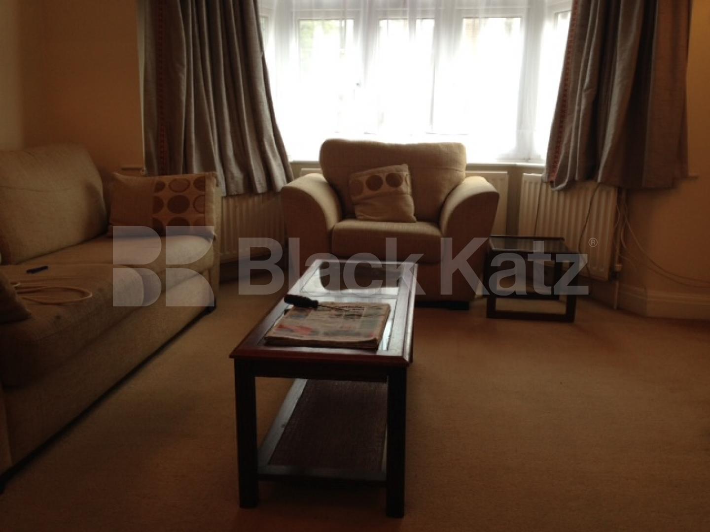 			NEW INSTRUCTION, 4 Bedroom, 1 bath, 1 reception House			 Ramillies road, Chiswick